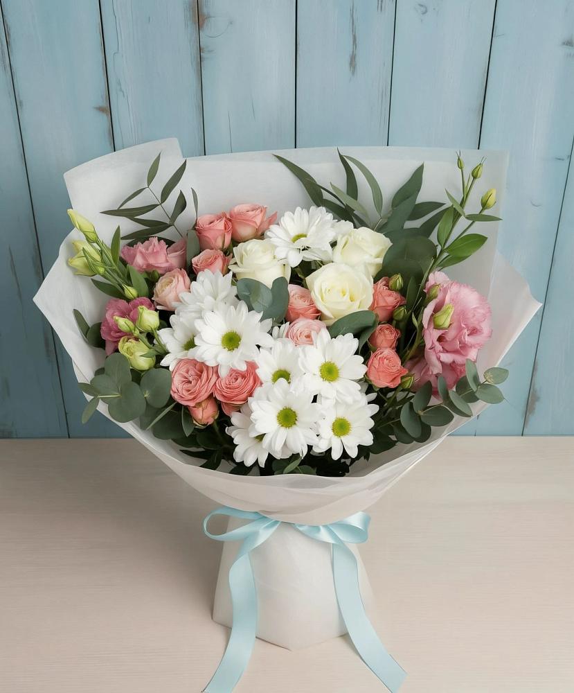 Букет цветов из: Розы, Лизиантусы и Хризантемы в Поселке имени Морозова