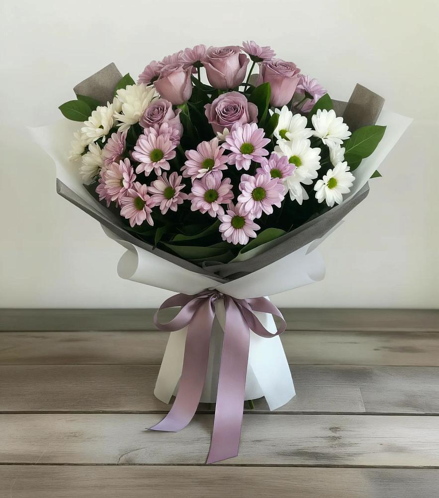 Букет цветов из: Хризантемы и Розы в Поселке имени Морозова