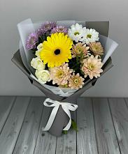 Букет цветов из:  Розы, Герберы и Хризантемы в Поселке имени Морозова