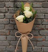 Букет цветов из:  Розы в Поселке имени Морозова