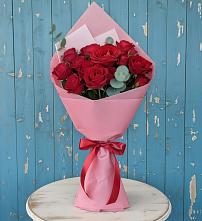 Букет цветов из:  Розы в Поселке имени Морозова