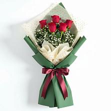 Букет цветов из:  Розы в Поселке имени Морозова