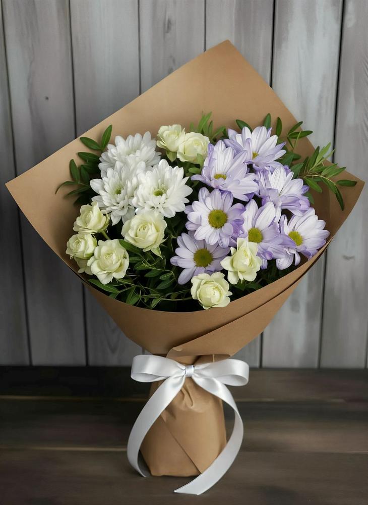 Букет цветов из: Хризантемы и Розы в Поселке имени Морозова