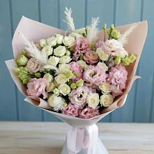 Букет цветов из:  Альстромерии и Розы в Поселке имени Морозова