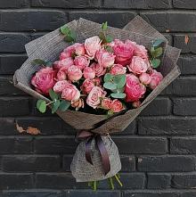 Букет цветов из:  Розы #REPLACE_PRED# Поселке имени Морозова